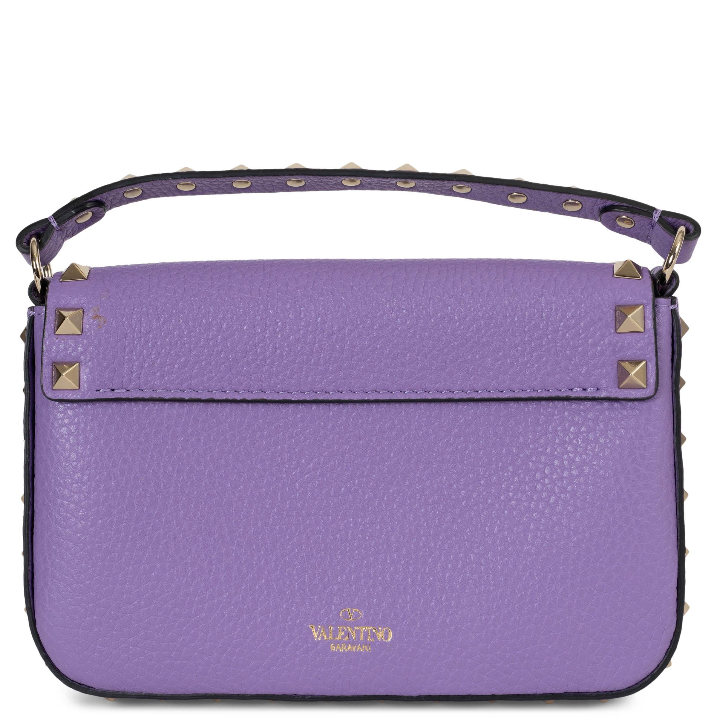 Bolso Crossbody VALENTINO Glicine de cuero morado 2023 ROCKSTUD POUCH Púrpura en venta