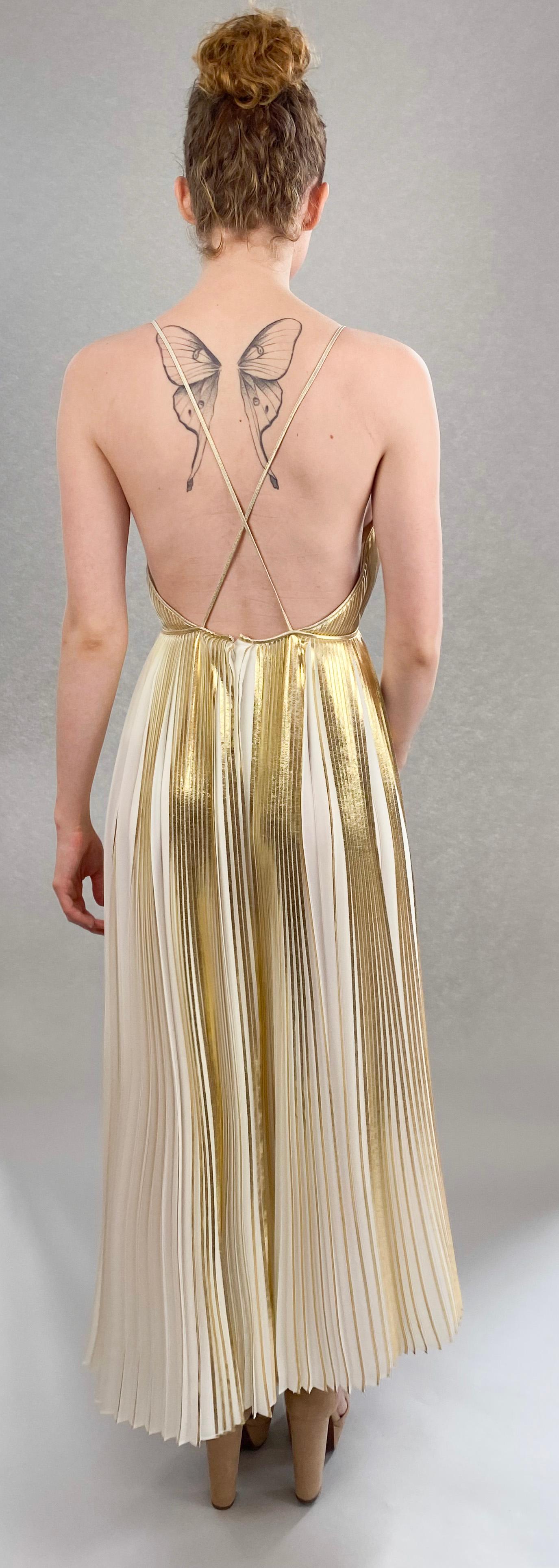 Valentino - Robe plissée métallisée or et blanc en vente 1