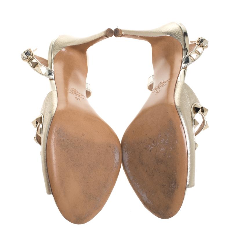 Women's Valentino Gold Leather Rockstud Cross Strap Sandals Size 37
