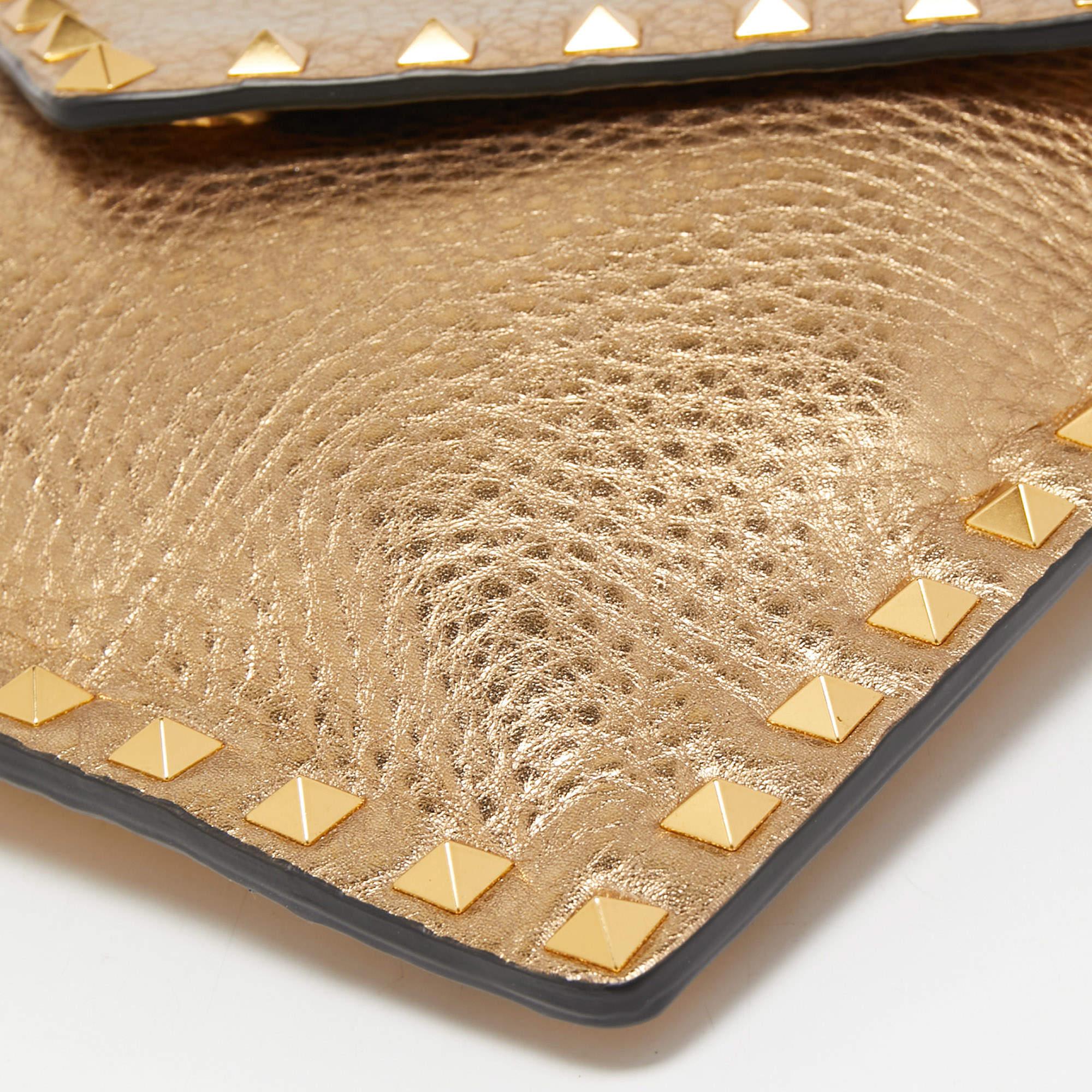 Valentino Gold Leather Rockstud Envelope Wristlet Clutch 7