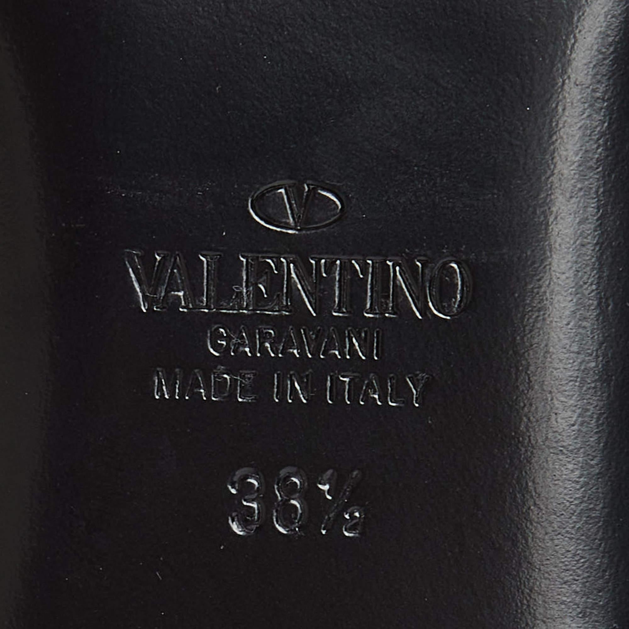 Valentino Gold Leather VLogo Flat Slides  5