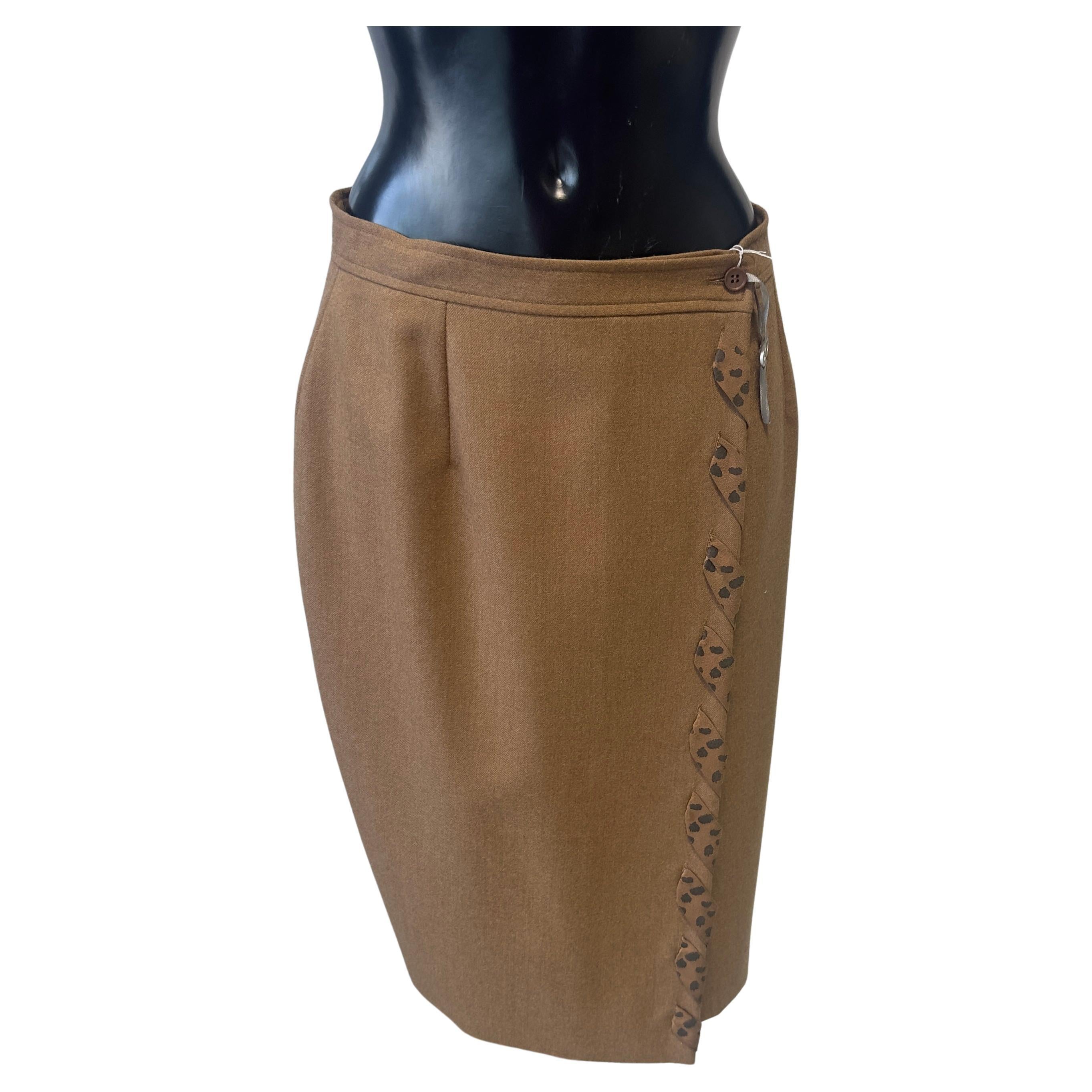 Valentino - Falda de lana con detalle animalier. 1990 nuevo en venta