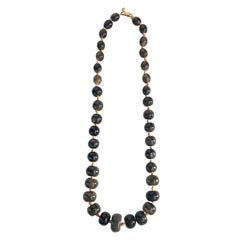 Retro Valentino Graduated Grey Bead 1980s Necklace