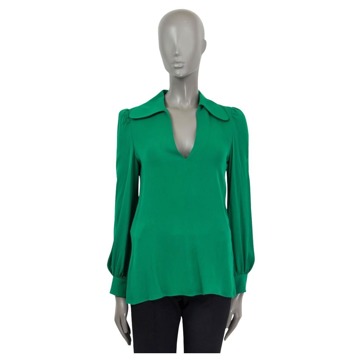 VALENTINO green 2022 SPREAD COLLAR DEEP V-NECK SILK GEORGETTE Blouse Shirt 40 S For Sale