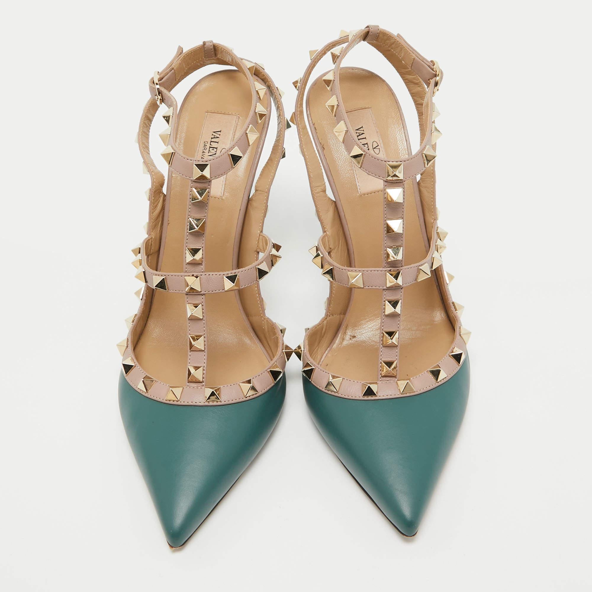 Crafted in a classy hue, we love these Valentino pumps. Designed to make a statement, they have a sleek silhouette and a nice fit. Wear yours under maxi skirts for a peek of glamour, or let them shine with cropped hemlines.

Includes: Original