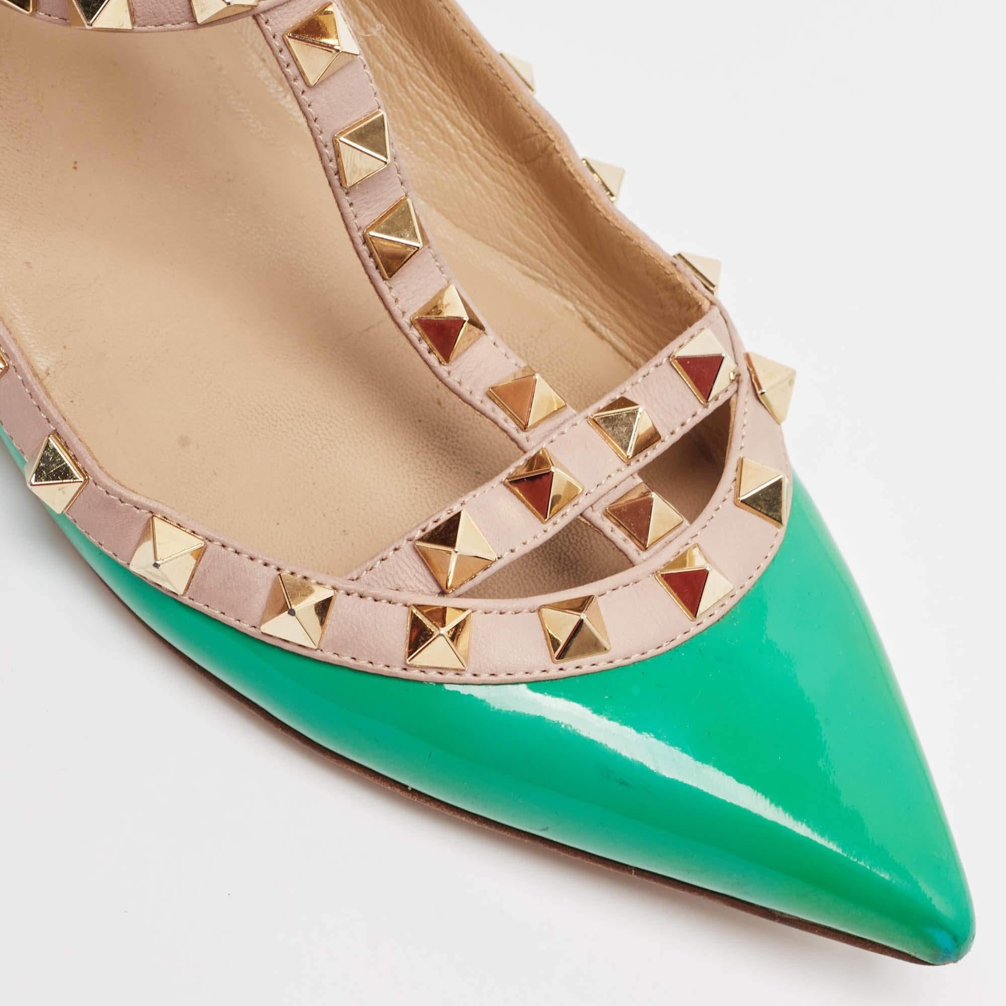Valentino Green/Beige Patent and Leather Rockstud Ballet Flats Size 38 en venta 3