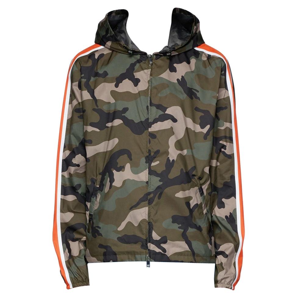 Vintage and Designer Clothing 56,908 For Sale at 1stDibs Page 37