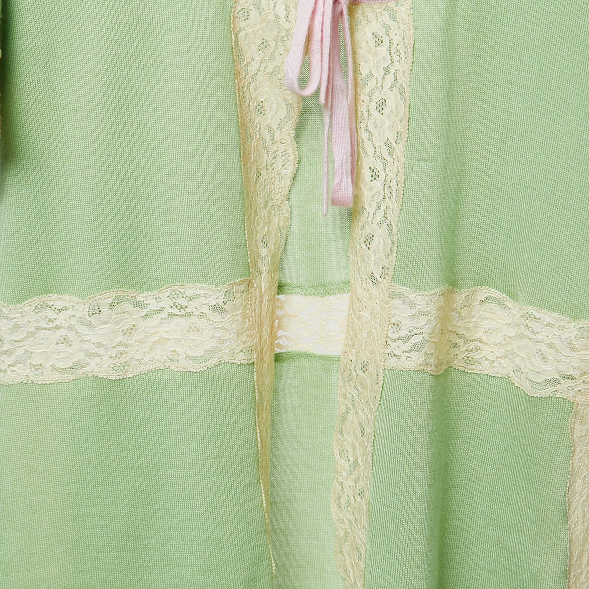 Valentino Green Cashmere Blend Lace Trimmed Short Sleeve Cardigan M In Good Condition For Sale In Dubai, Al Qouz 2