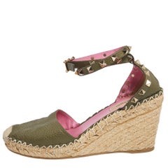 Valentino Green Leather Rockstud Espadrille Sandals Size 36