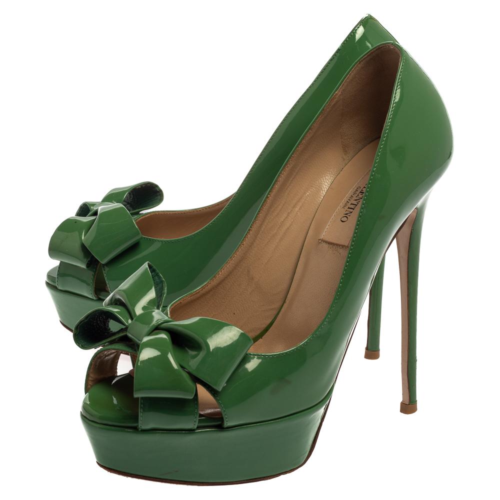 Valentino Green Patent Leather Couture Bow Peep Toe Platform Pumps Size 37 1
