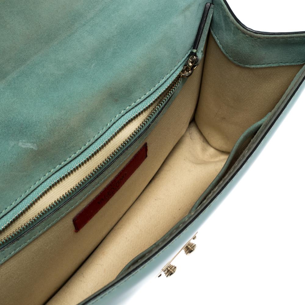 Valentino Grün Lackleder Rockstud Medium Glam Lock Flap Tasche 1