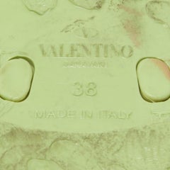 Valentino Green Rubber  Rockstud Bow Thong Flat Slides  Size 38