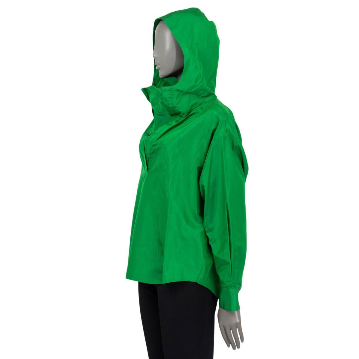 Women's VALENTINO green silk 2022 OVERSIZED HOODED ANORAK Blouse Shirt 38 XS For Sale