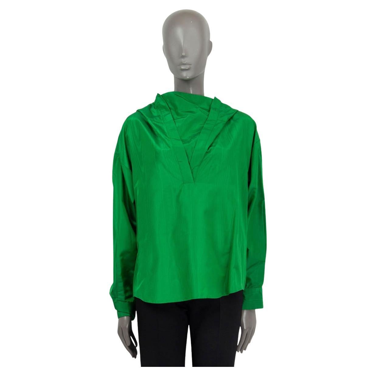 VALENTINO green silk 2022 OVERSIZED HOODED ANORAK Blouse Shirt 38 XS For Sale