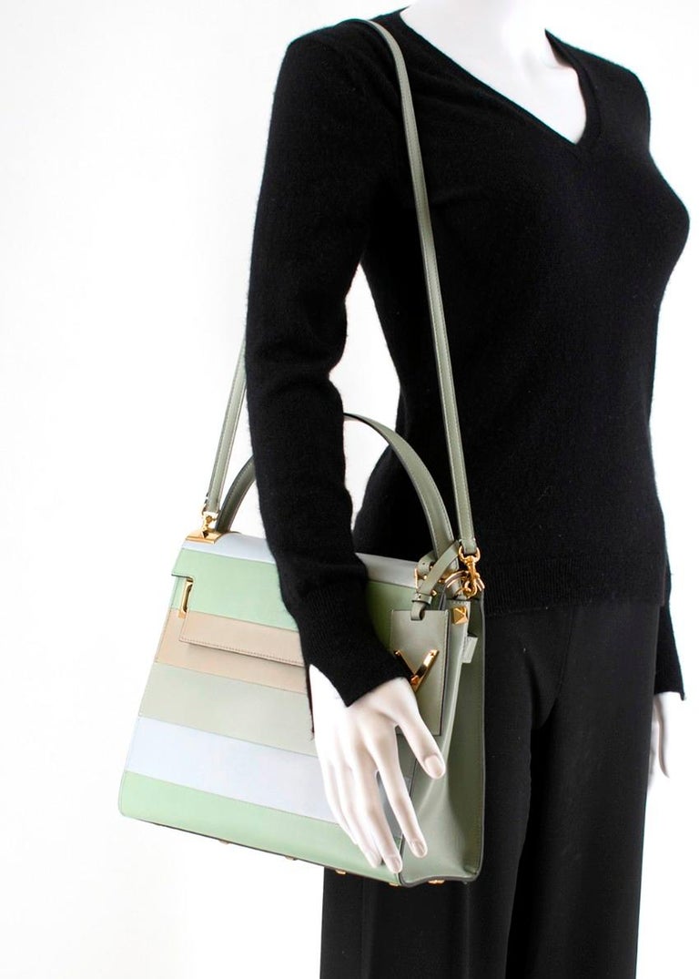 Mania blad Foran dig Valentino Green Striped My Rockstud Top Handle Bag at 1stDibs