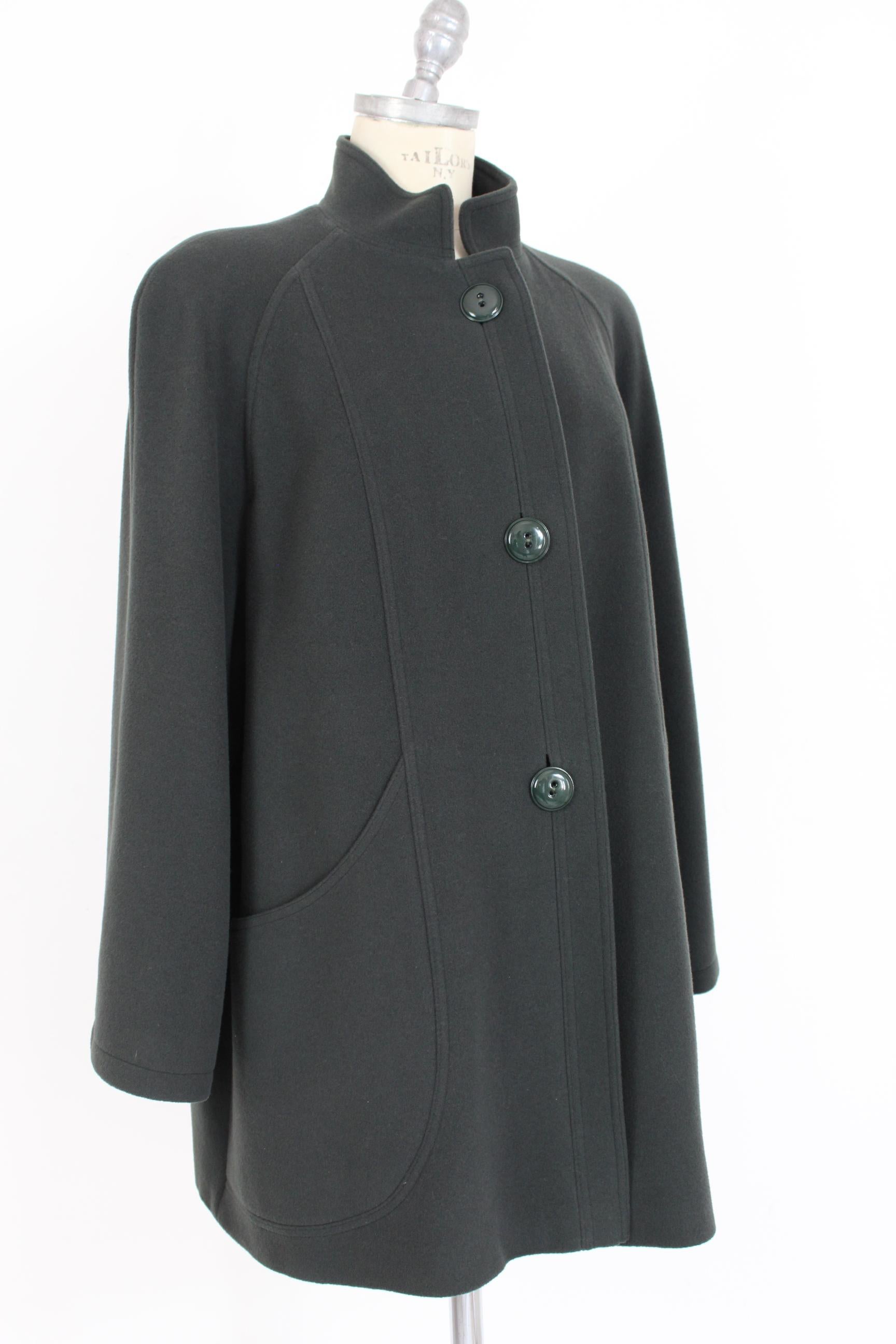Valentino Green Wool Classic High Collar Coat  In Excellent Condition In Brindisi, Bt