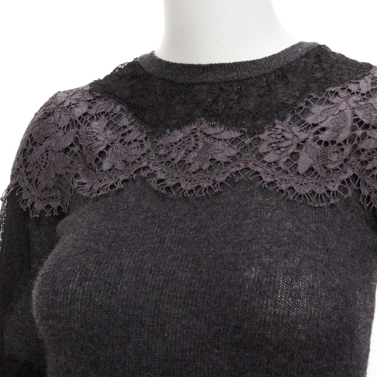 VALENTINO grey black lace virgin wool cashmere crew neck sweater XS
Reference: AAWC/A01097
Brand: Valentino
Designer: Pier Paolo Piccioli
Material: Virgin Wool, Cashmere
Color: Grey, Black
Pattern: Lace
Closure: Zip
Extra Details: Back half zip.