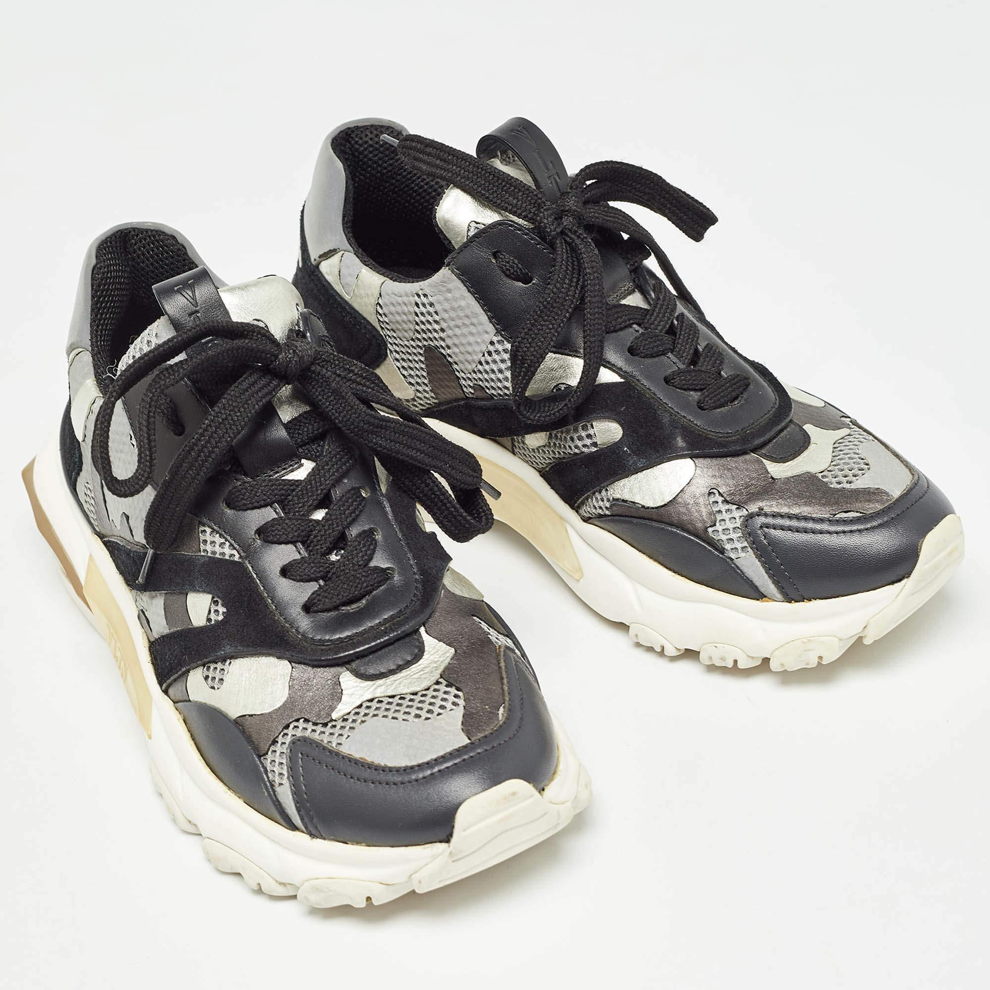 Valentino Grey/Black Suede and Mesh Camouflage Bounce Low Top Sneakers Size 37 In Good Condition In Dubai, Al Qouz 2