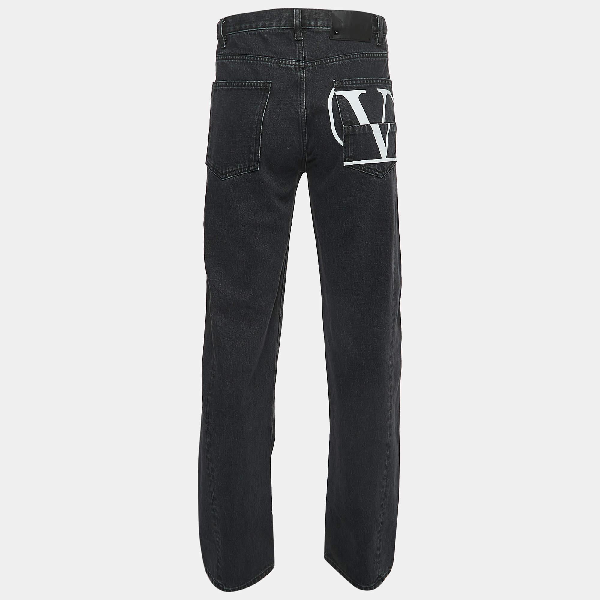 Step into style with these Valentino jeans. Crafted with precision, they offer the perfect blend of fashion and comfort, making them a must-have for any wardrobe.


