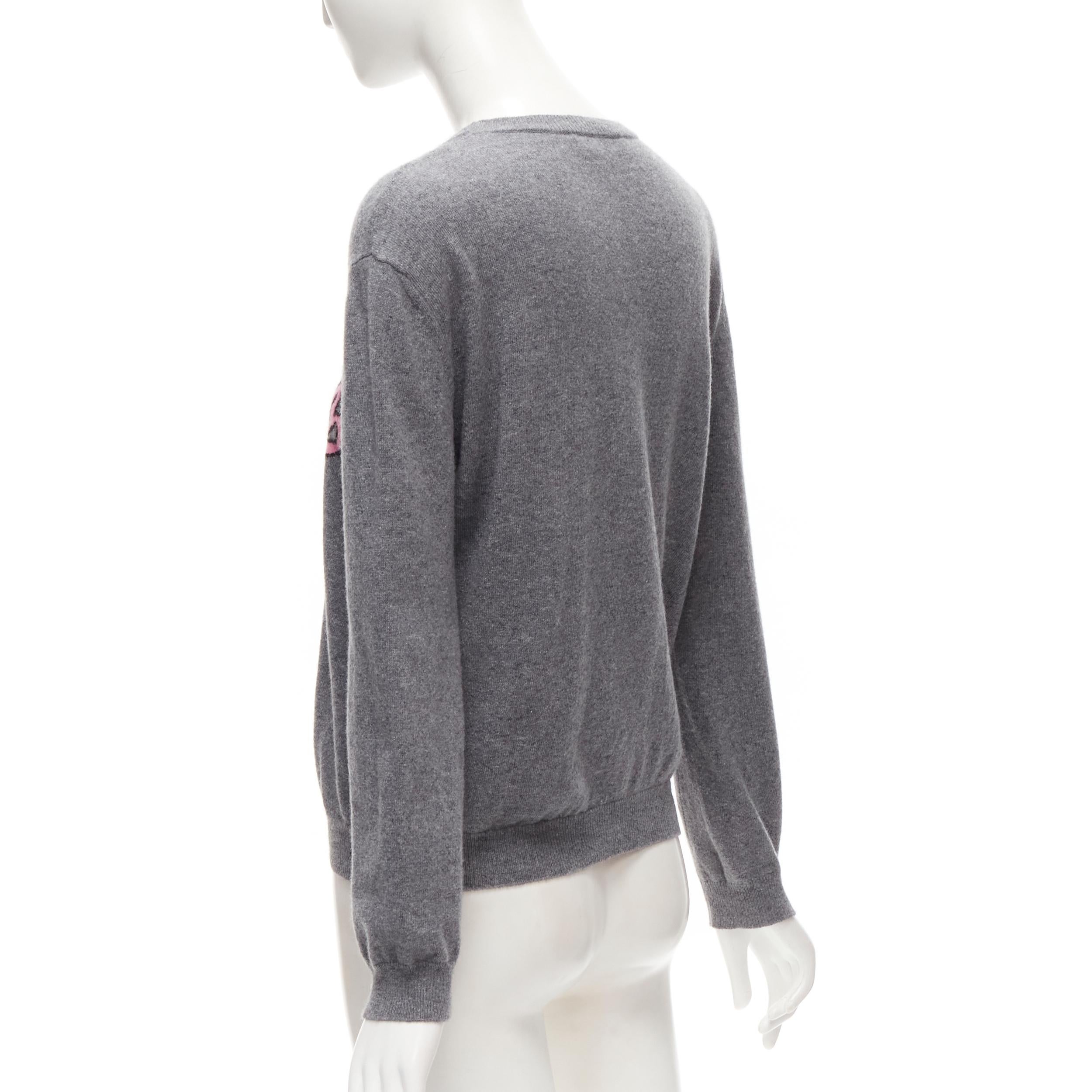 VALENTINO grey virgin wool cashmere pink cursive graphic logo sweater top M For Sale 2