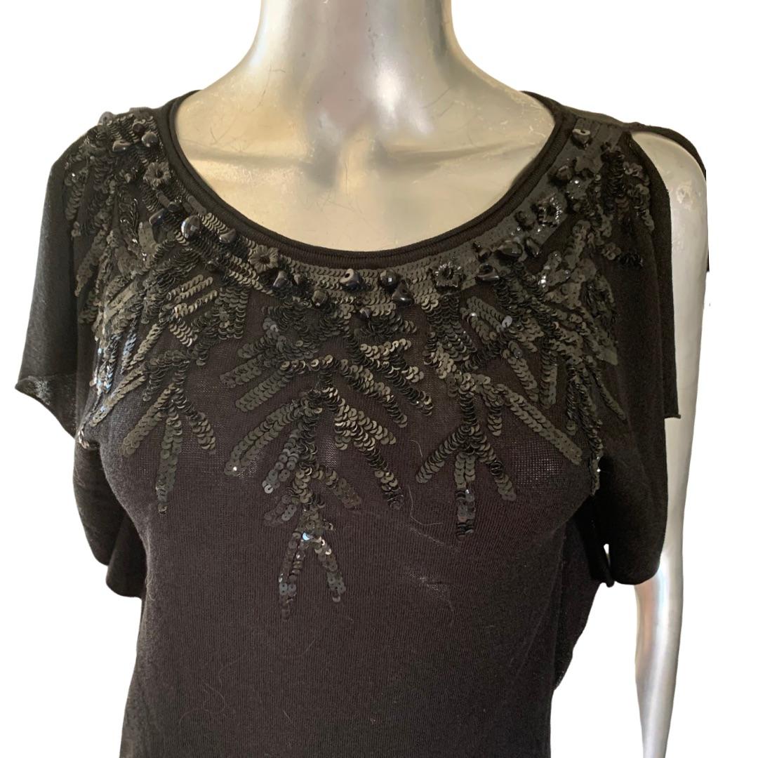 Women's Valentino Hand Beaded and Sequins Black Knit Blouse Italy Size 6 For Sale