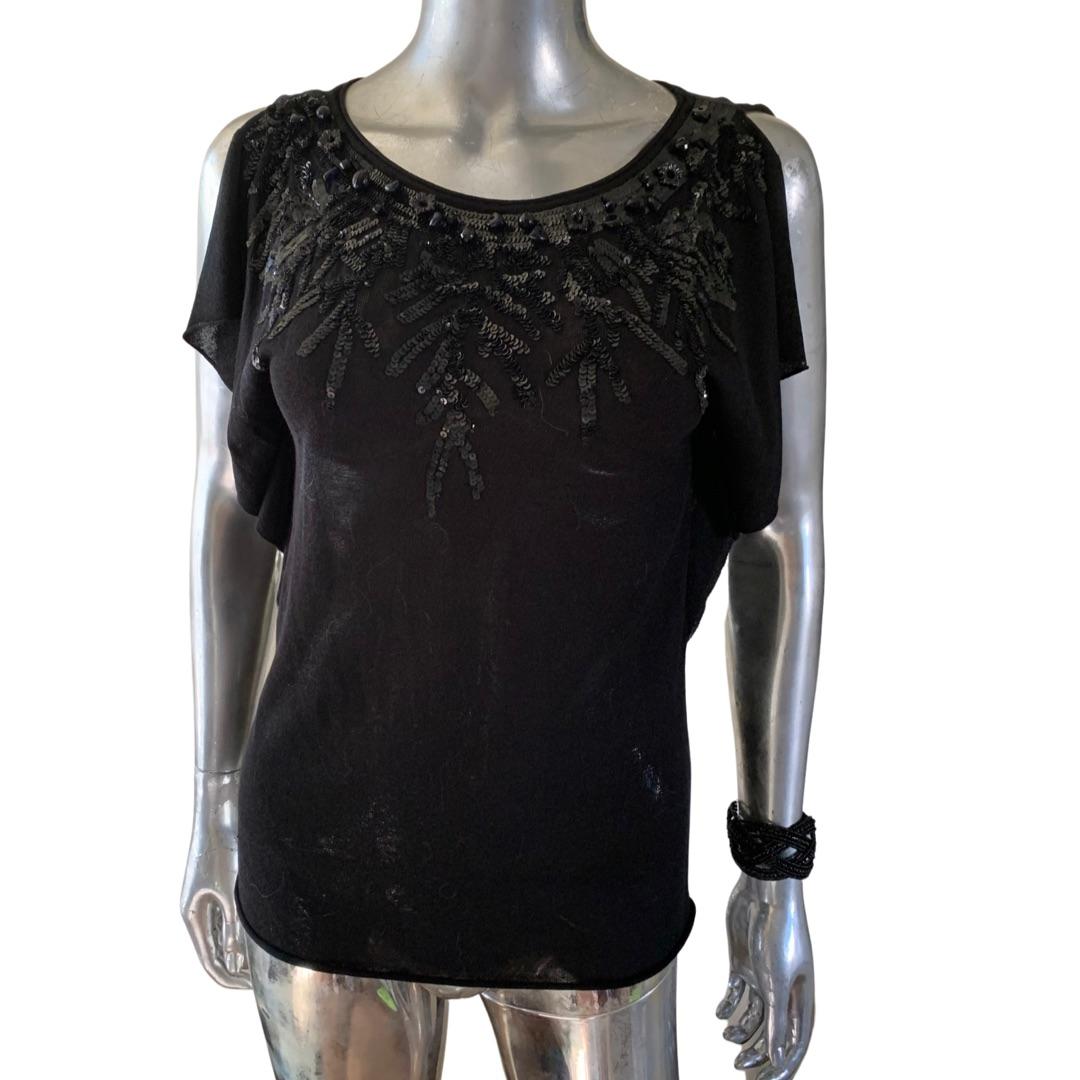 Valentino Hand Beaded and Sequins Black Knit Blouse Italy Size 6 For Sale 4