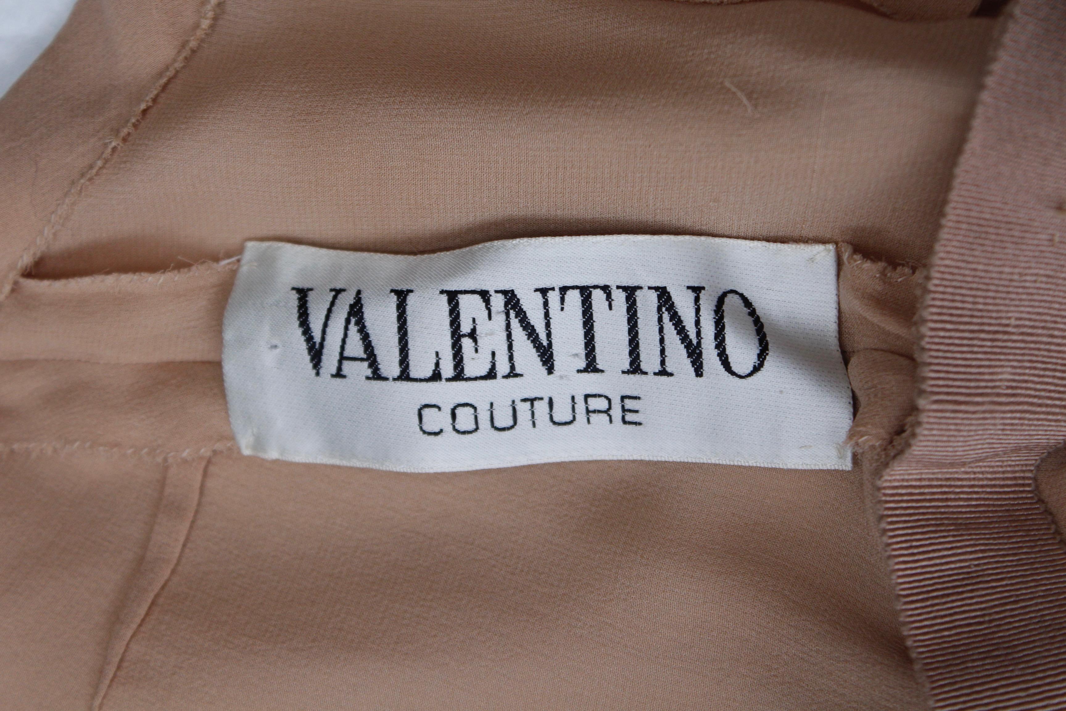 Valentino Haute Couture gorgeous beige silk chiffon cocktail dress with embroide For Sale 9