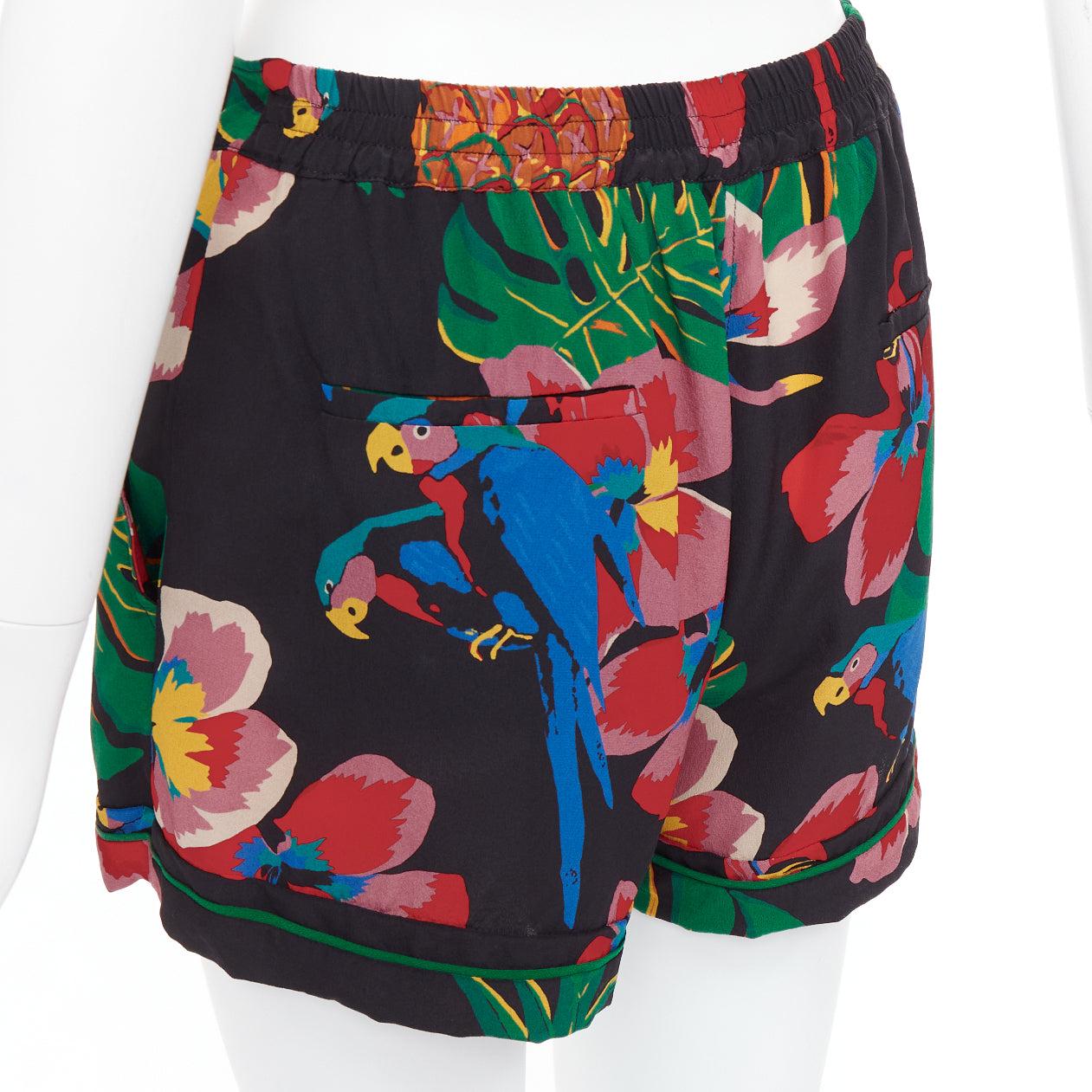 VALENTINO Hawaiian Couure 100% Seidenkrepp-Hohe Shorts mit Papagei-Blumendruck S im Angebot 3