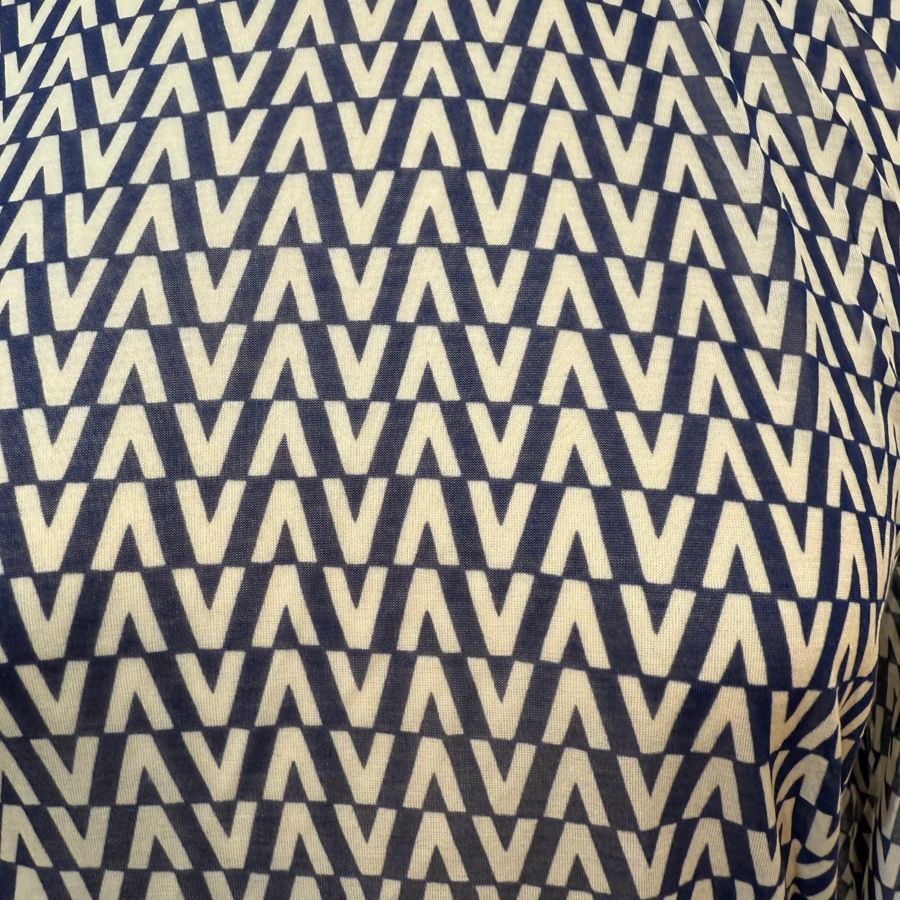 Nero Valentino Camicia a collo alto in modal taglia L.A. in vendita