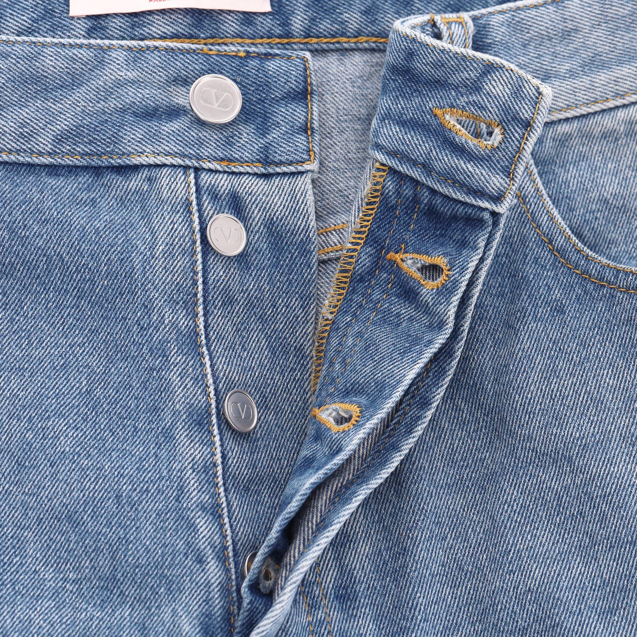 Vaqueros Valentino de tiro alto y pernera ancha en venta 1