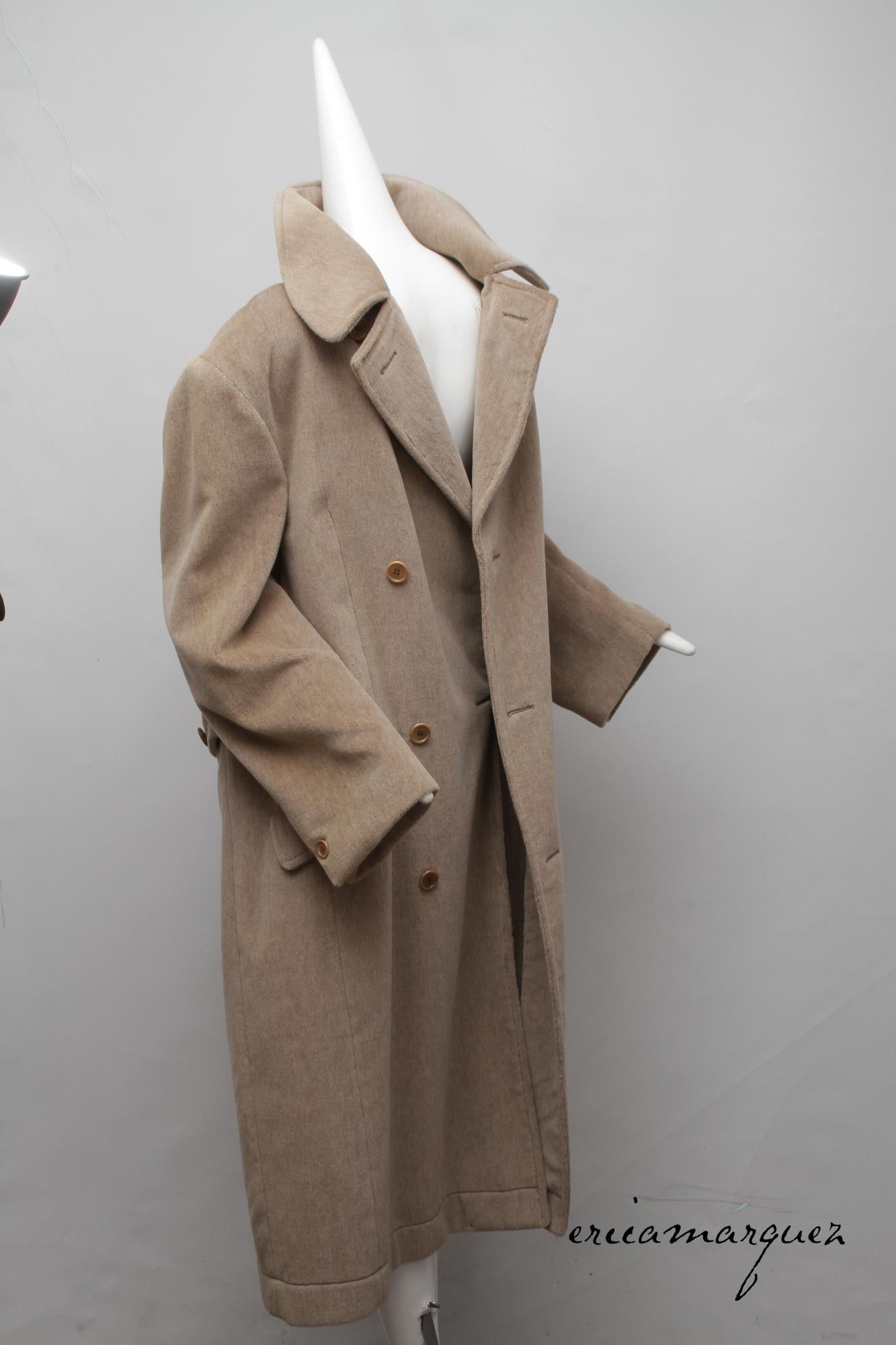 VALENTINO, Honey Color, Velour, Long Overcoat, Right and Left Buttons, F/W 1989 For Sale 4