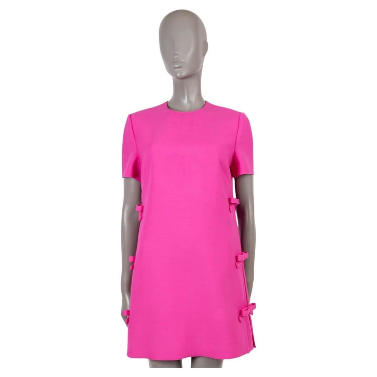VALENTINO hot pink wool and silk 2022 SIDE BOW MINI Dress 44 L at 1stDibs