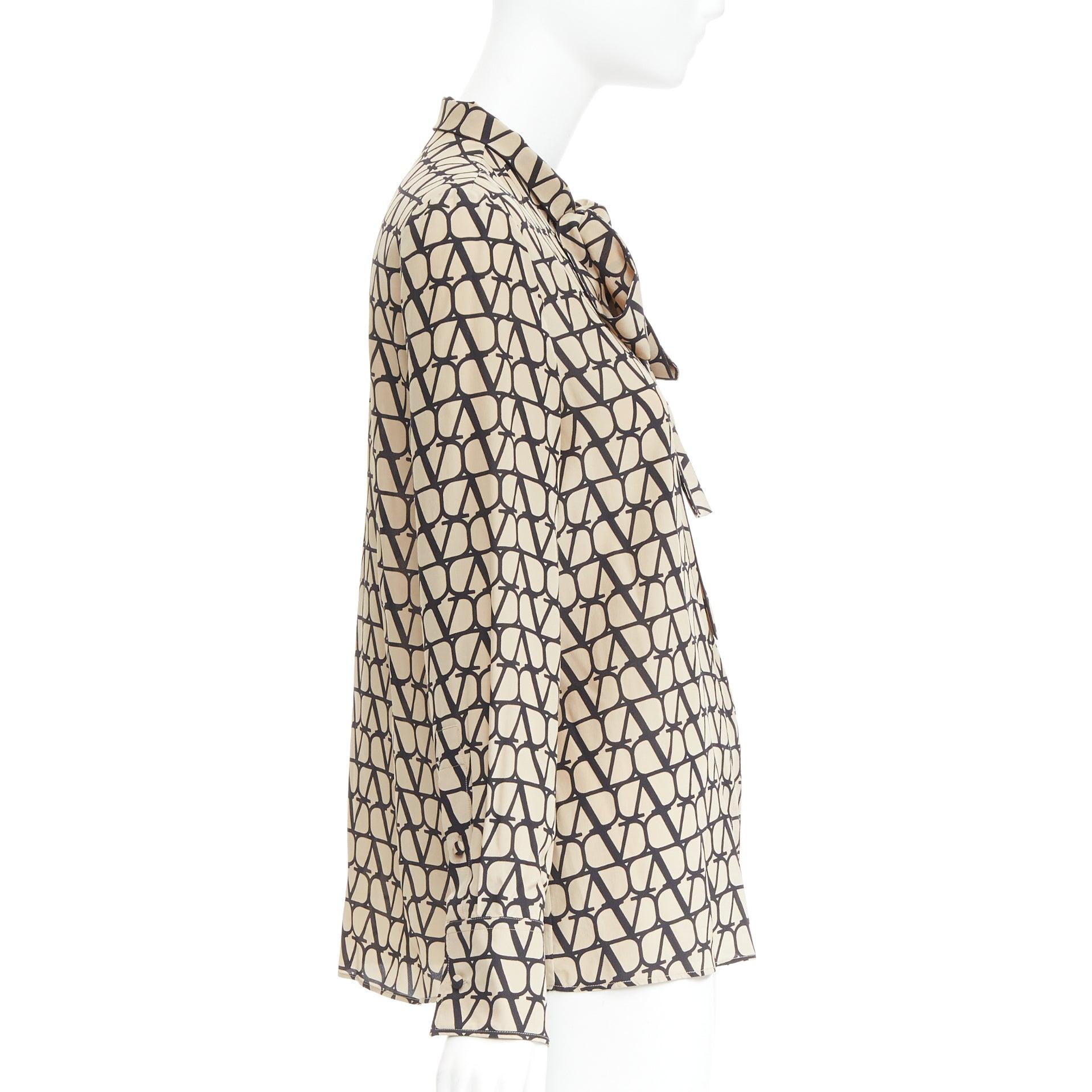 Women's VALENTINO Iconographe Toile crepe de chine silk print tie blouse IT38 XS For Sale