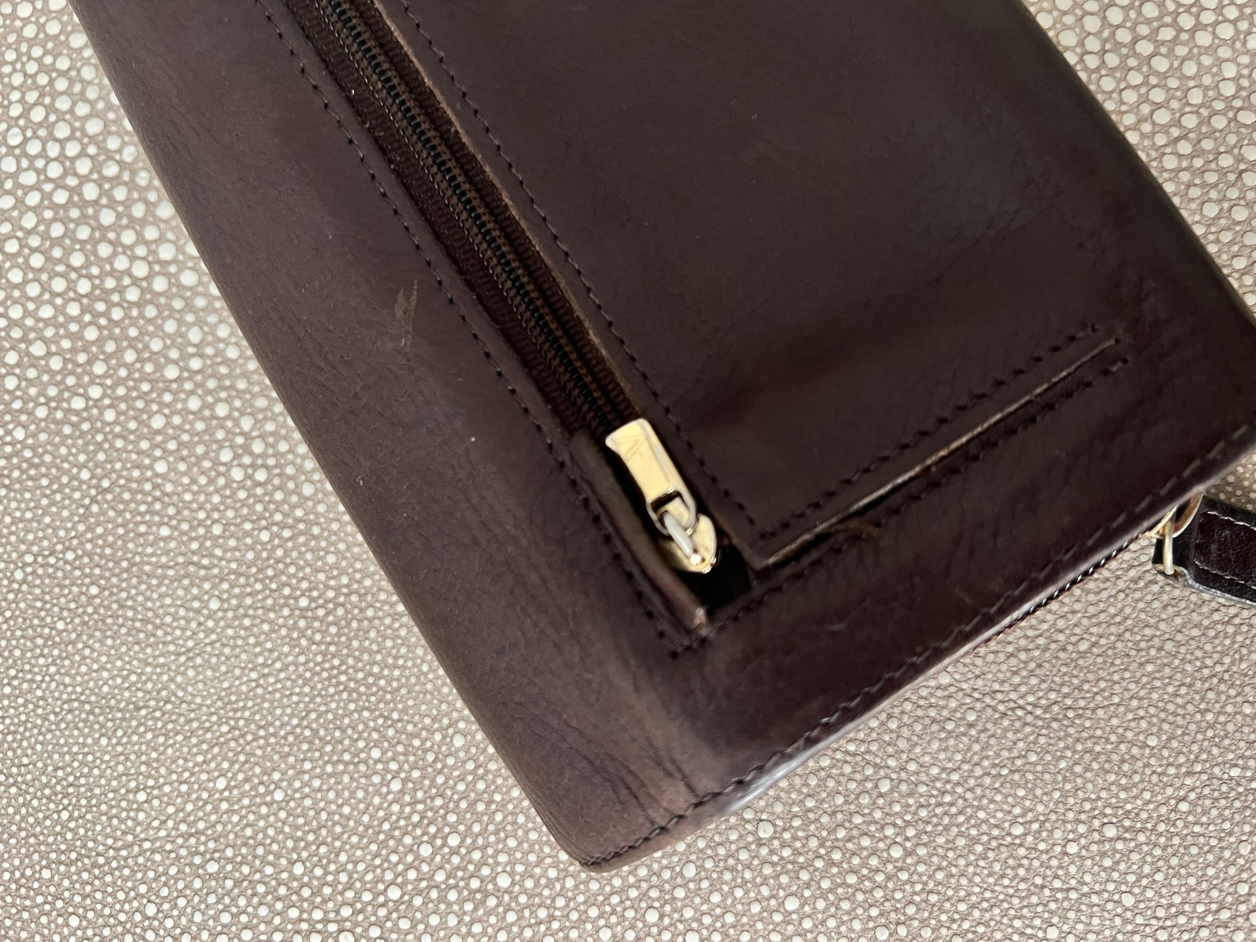 Valentino Italian Duo Fold Leather Wallet For Sale 1