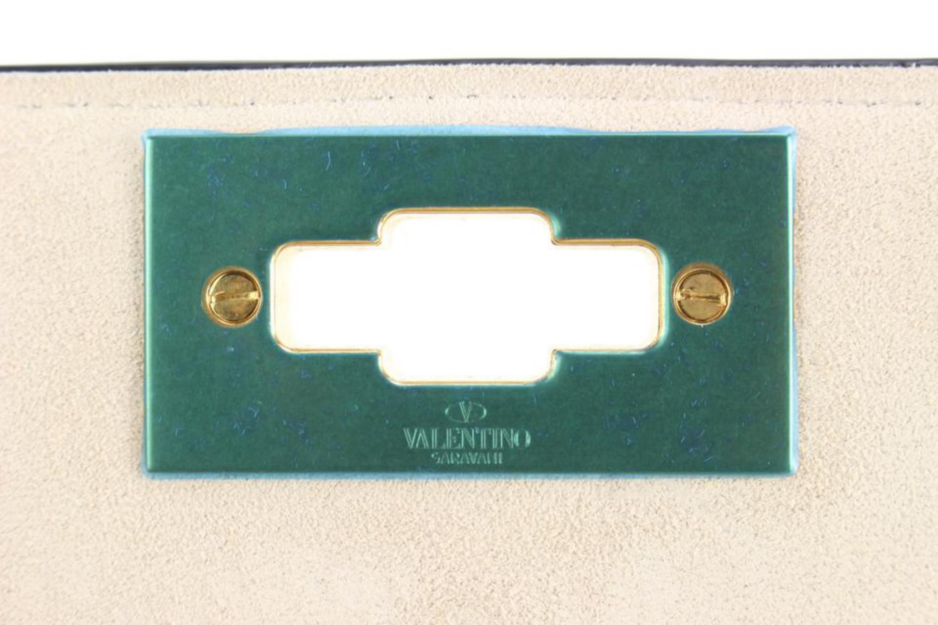 Valentino Ivory Grained Leather Medium Roman Stud Crossbody 99va59s For Sale 6
