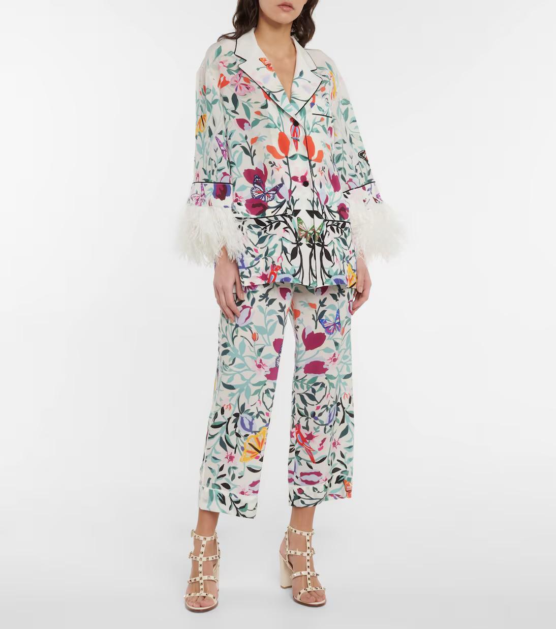 VALENTINO ivory & multi silk 2022 FLORAL CROPPED PAJAMA Pants S For Sale 3