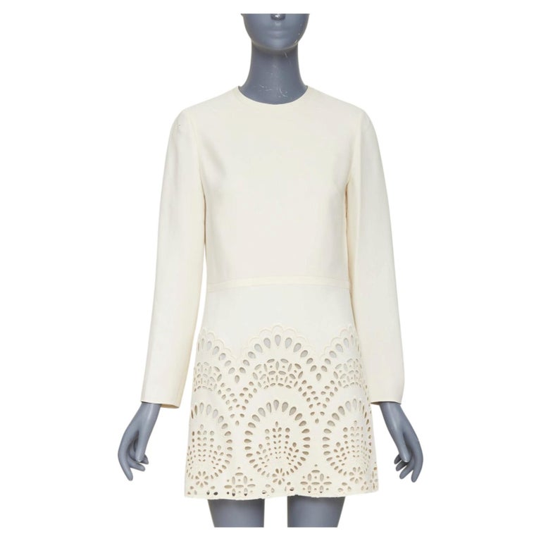cream wool shift dress VALENTINO ivory wool silk crepe embroidered anglais shift dress IT40 S