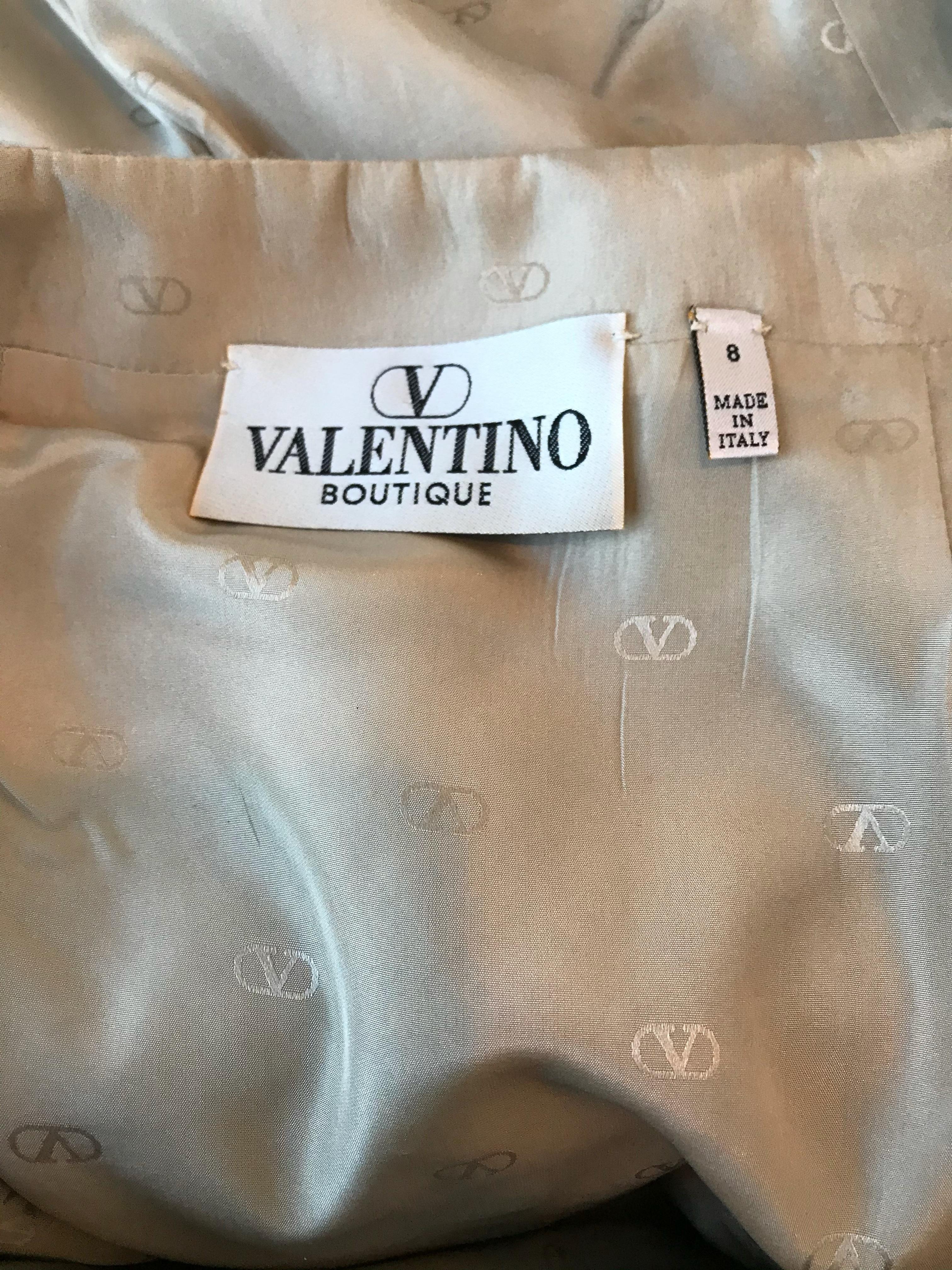 Valentino Jacket & Skirt Set with Fur Trim For Sale 4