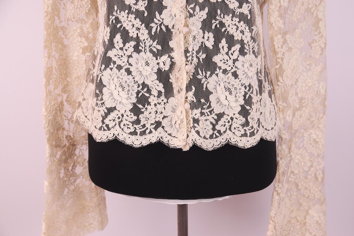 Valentino lace jacket For Sale 1