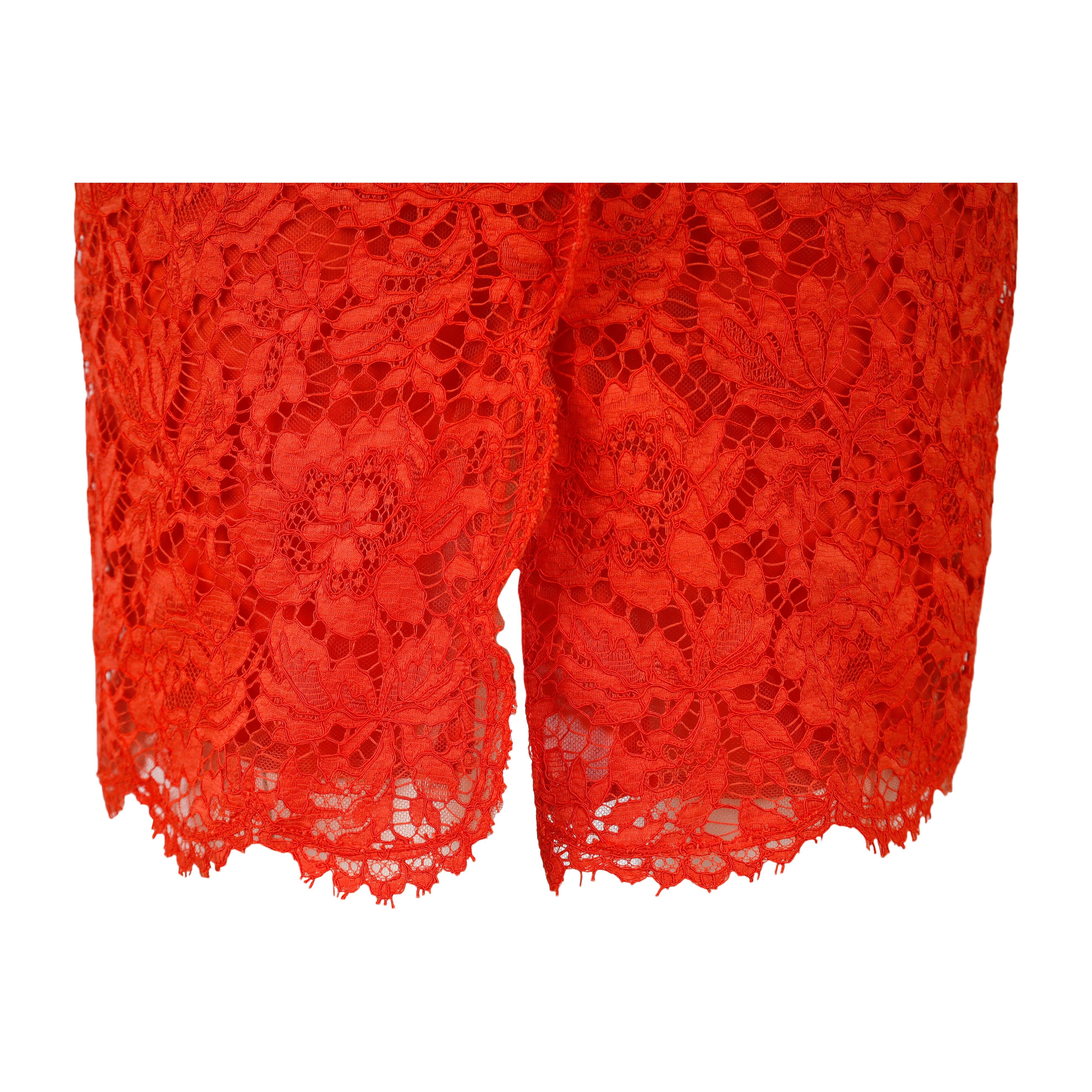Women's Valentino Lace Midi Dress - '10s For Sale