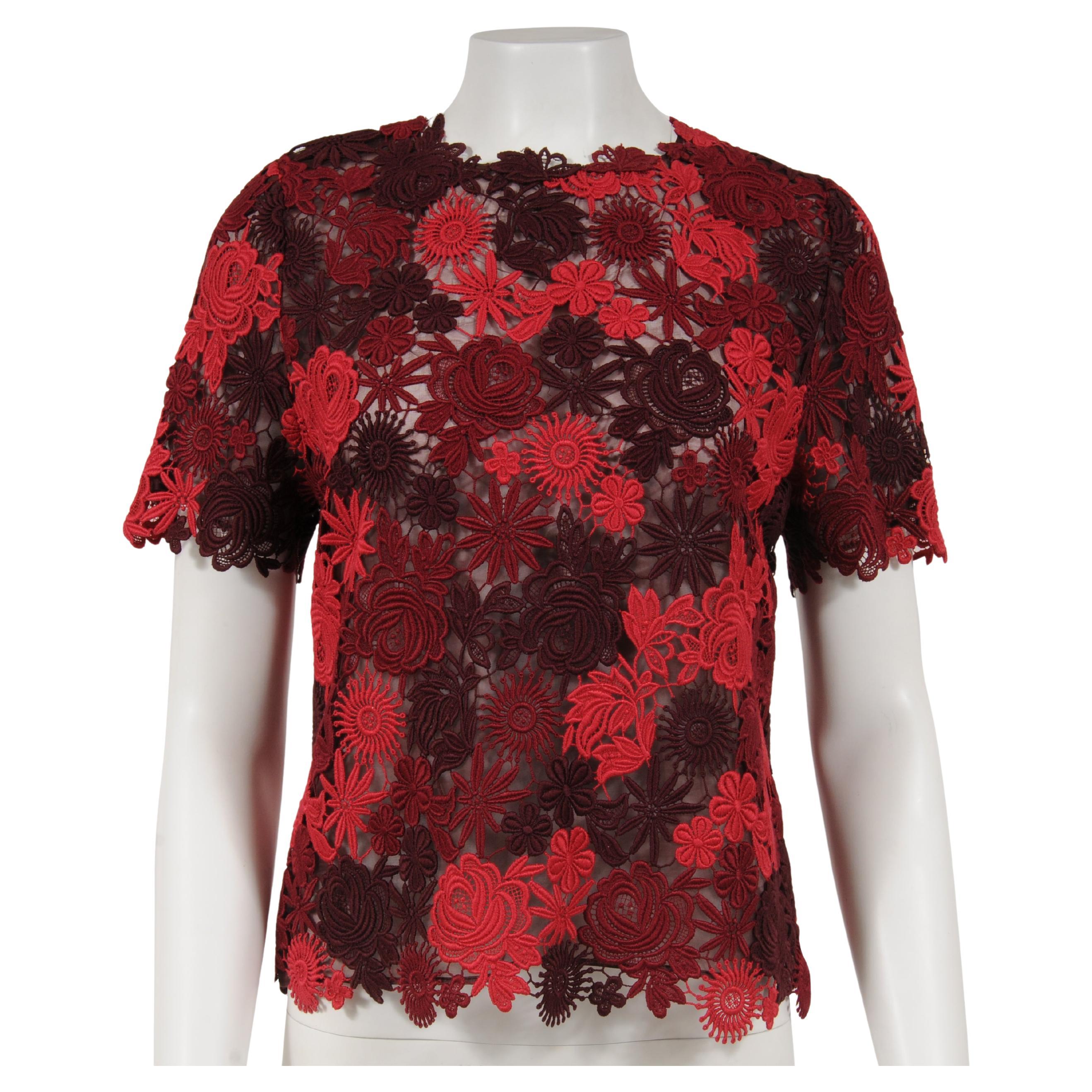 Valentino Lace Top Medium Red Burgundy Top Floral Flower Embroidered Lined For Sale