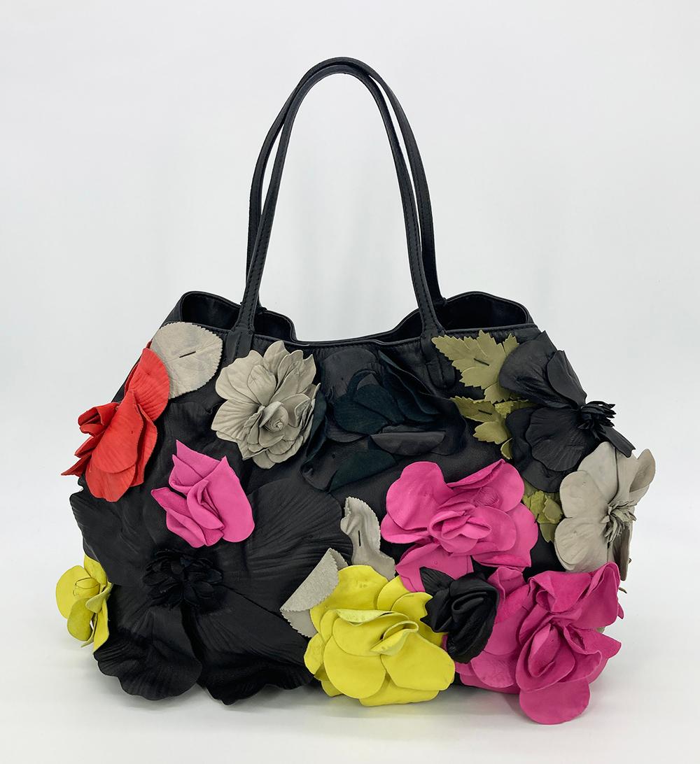 Noir Valentino - Fourre-tout en cuir orné de fleurs en vente