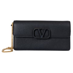 VALENTINO leather leather VLOGO SIGNATURE CHAIN Wallet