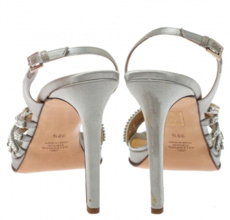 Valentino Light Grey Satin Crystal Embellished Slingback Sandals Size 39.5 For Sale 1