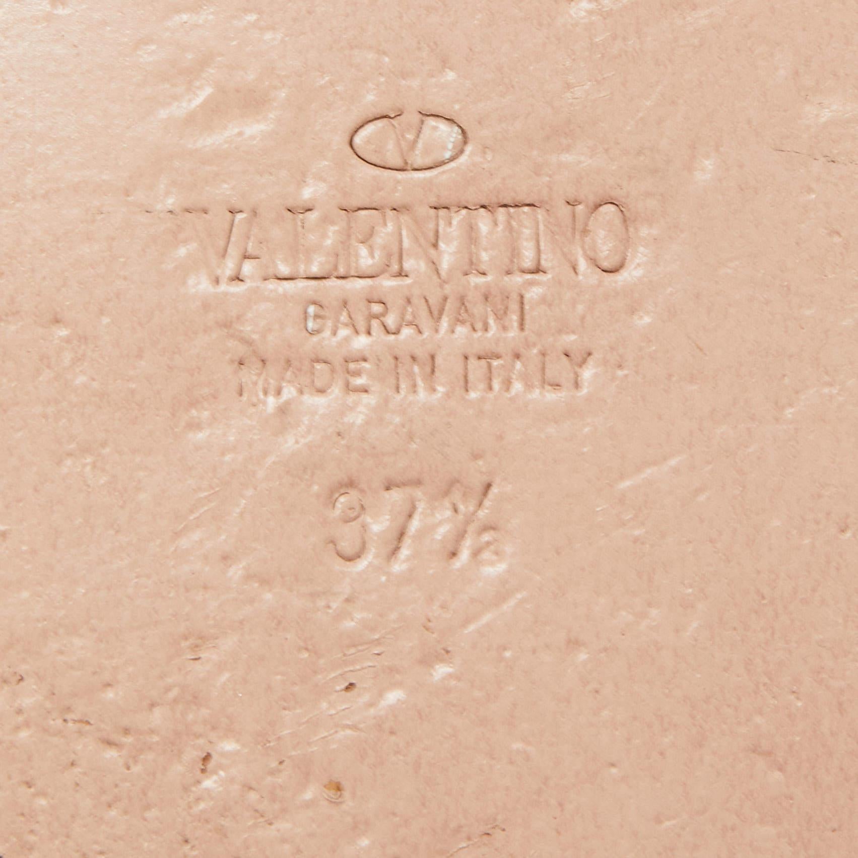Valentino Light Pink Leather Escape V logo Flat Sandals 4
