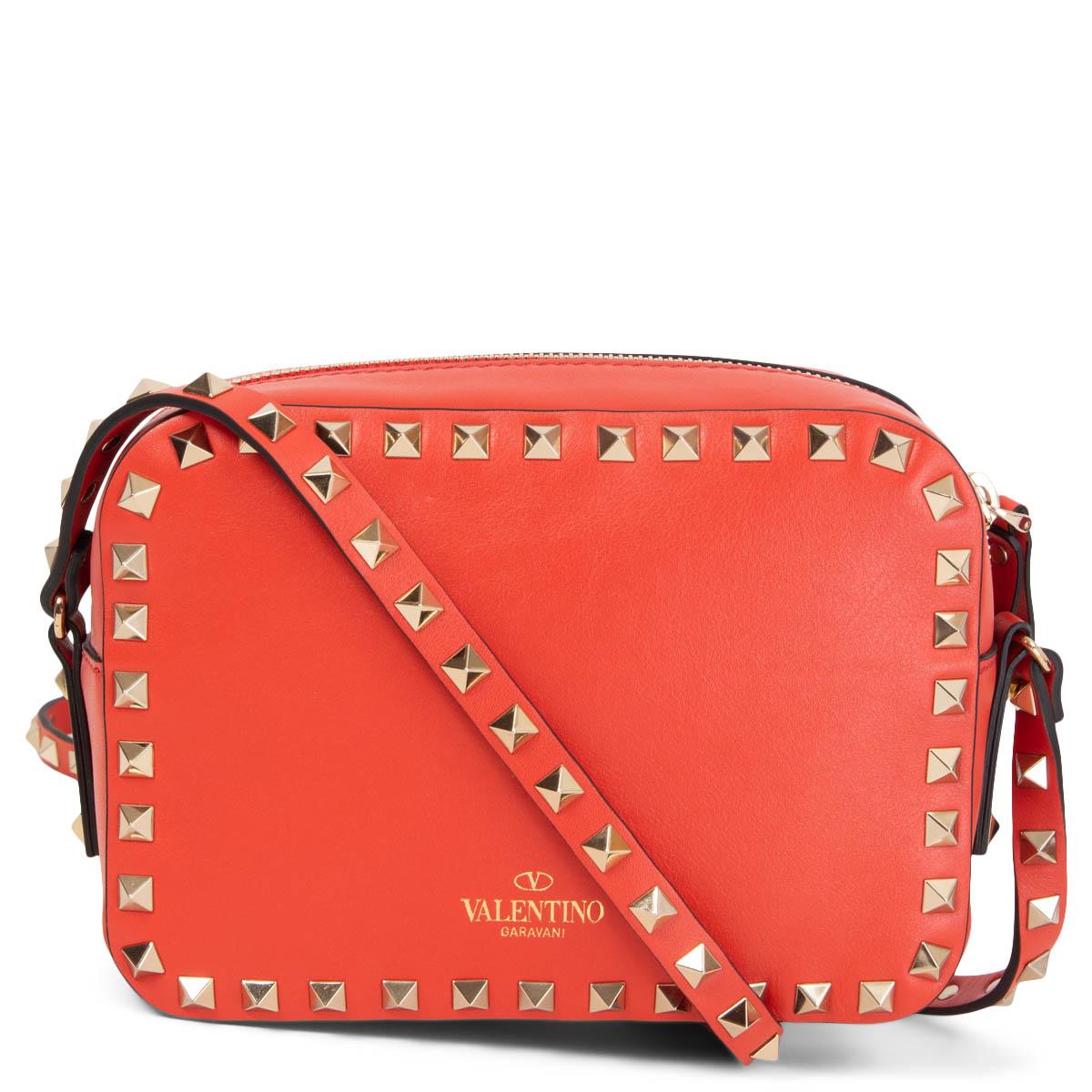 VALENTINO light red leather ROCKSTUD CAMERA Shoulder Bag For Sale at 1stDibs