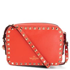 VALENTINO light red leather ROCKSTUD CAMERA Shoulder Bag