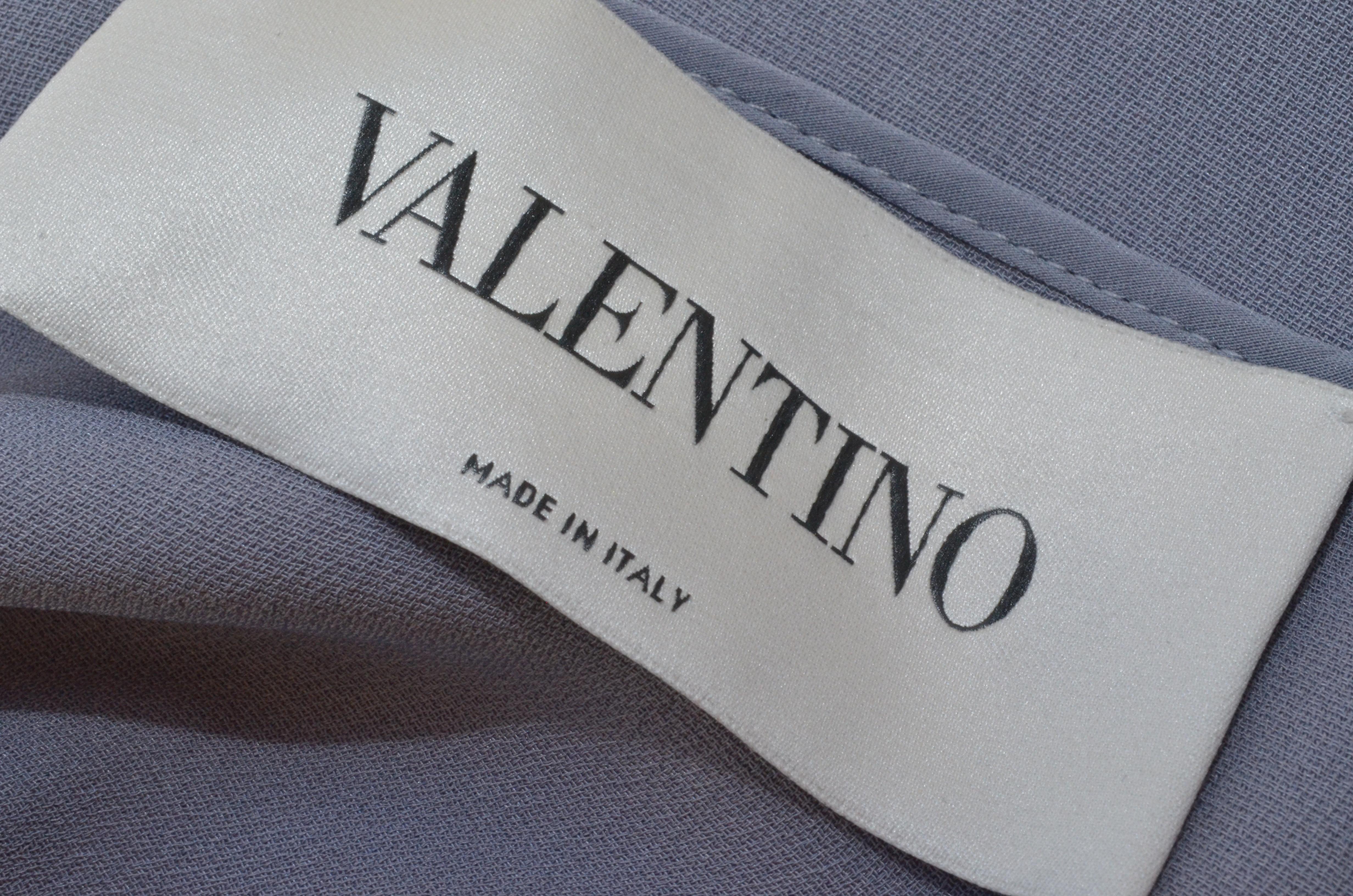 Valentino Lilac Cape Gown at 1stDibs | valentino cape dress, valentino ...