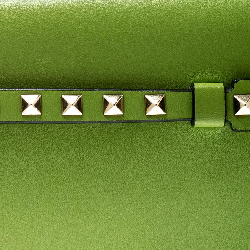 Valentino Lime Green Leather Rockstud Wristlet Clutch 2