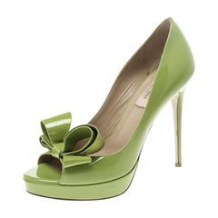 Valentino Lime Green Patent Leather Couture Bow Peep Toe Platform Pumps Size 38